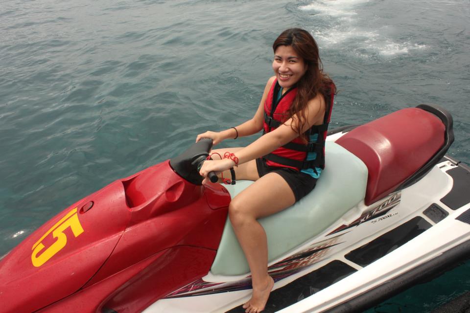 jet skiing